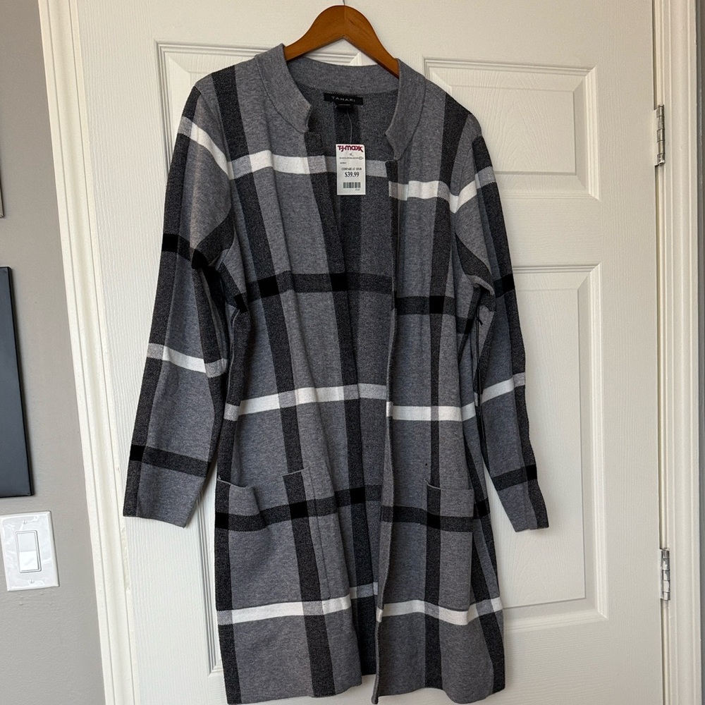 Tahari Black and Gray cardigan